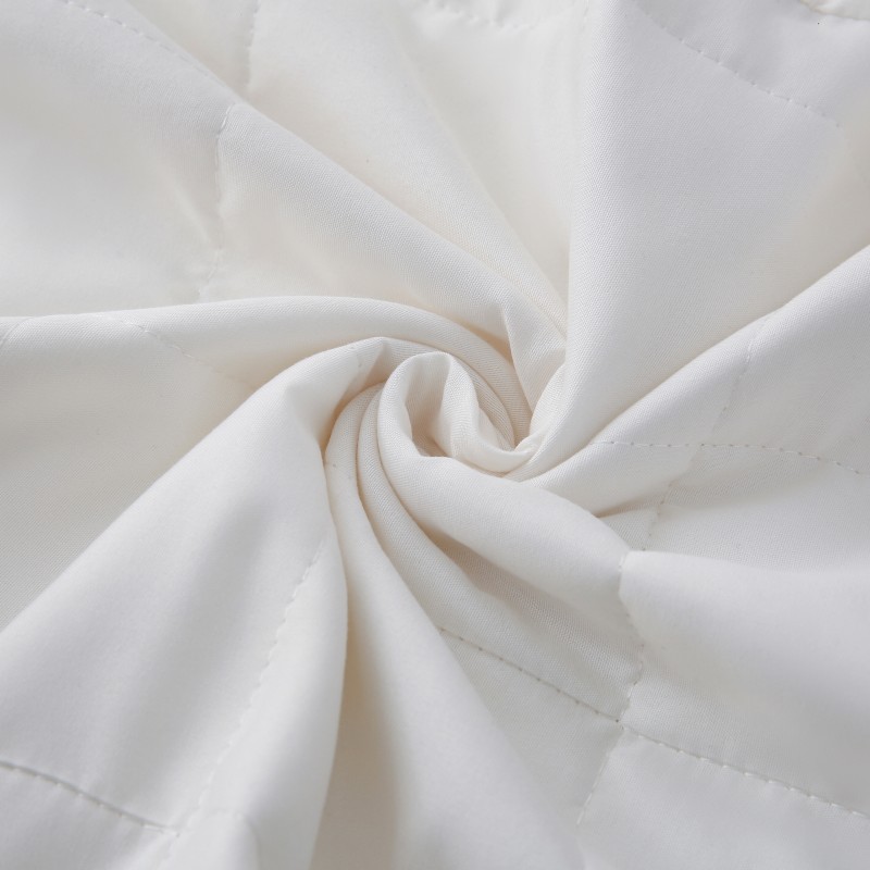 ZC25084 Bege Color Luxury Quilted Hotel Bed Skirt