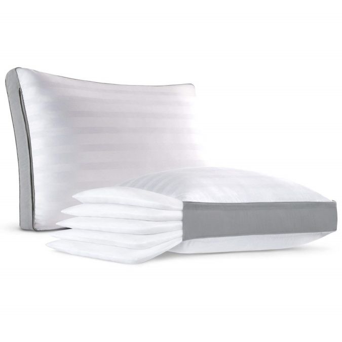 QUILTED PILLOW WITH GUSSET