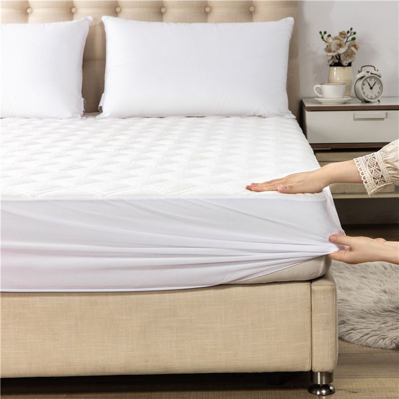 ZC24002 Natural Anti Bacterial Bamboo Anti Dust Mite Anti Allergy Quilted Mattress Pad Cover