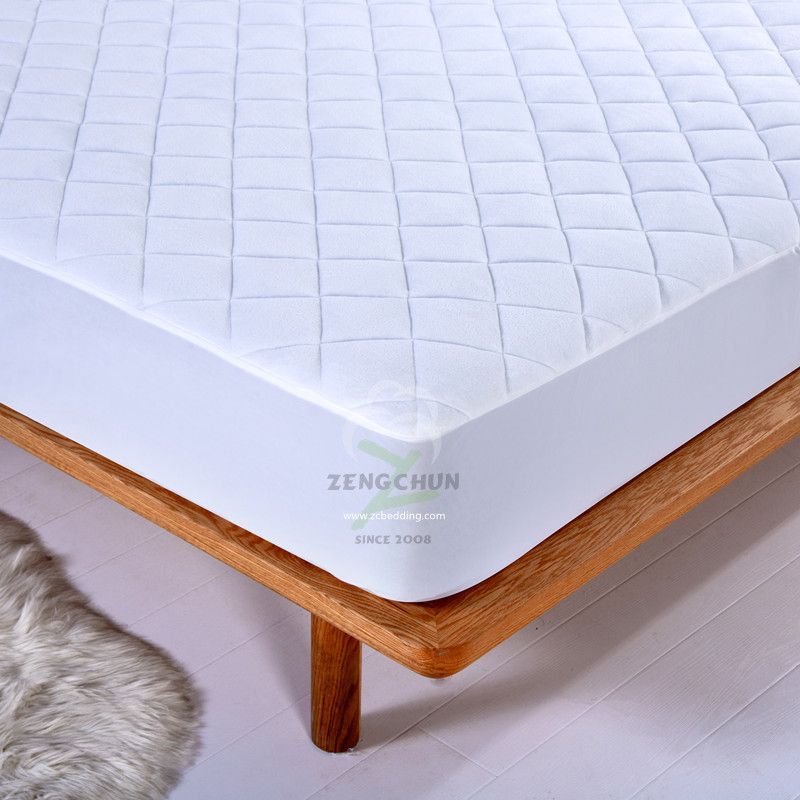 ZC24025 Super Soft Warm Quilted Coral Fleece Mattress Pad