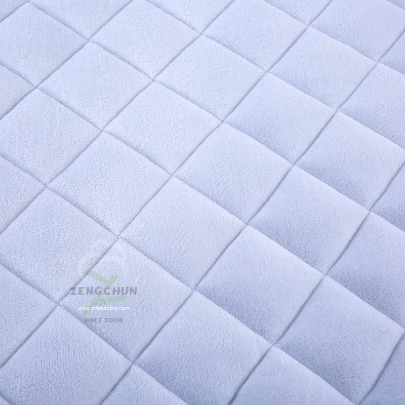 ZC24025 Super Soft Warm Quilted Coral Fleece Mattress Pad