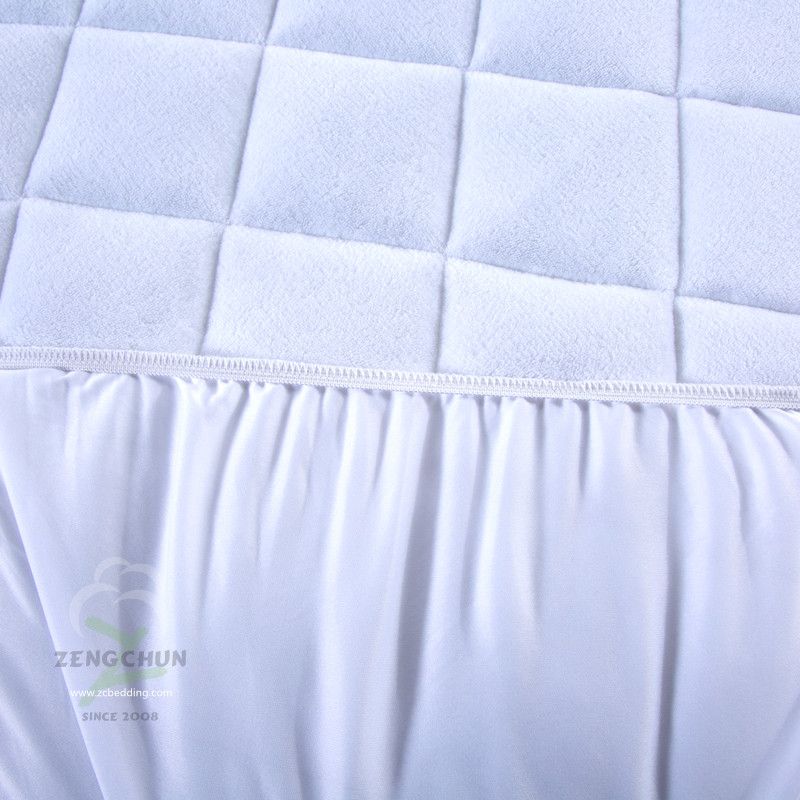 ZC24025 Super Soft Warm Quilted Coral Fleece Mattress Pad