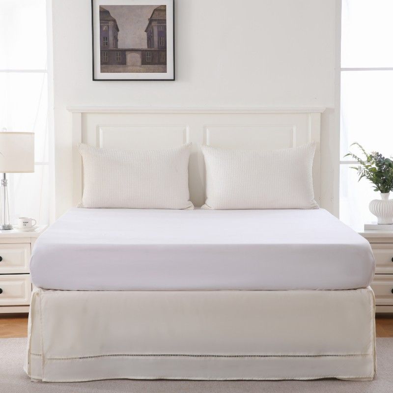 ZC25082 Sumptuous Beige Super Soft Bed Skirt